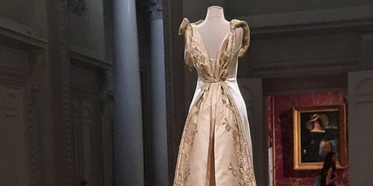 Moda e pittura: il Novecento italiano in mostra a Palazzo Pitti in un dialogo senza tempo