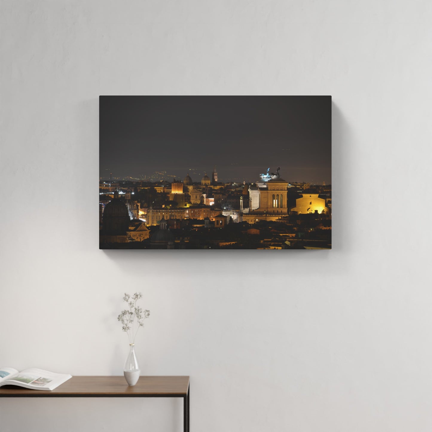 Night view of the Altar of the Fatherland, Rome