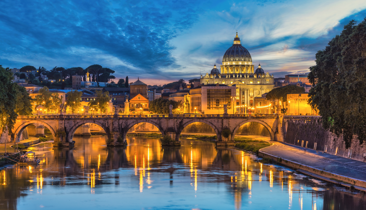 Evening view of the Tiber, Rome