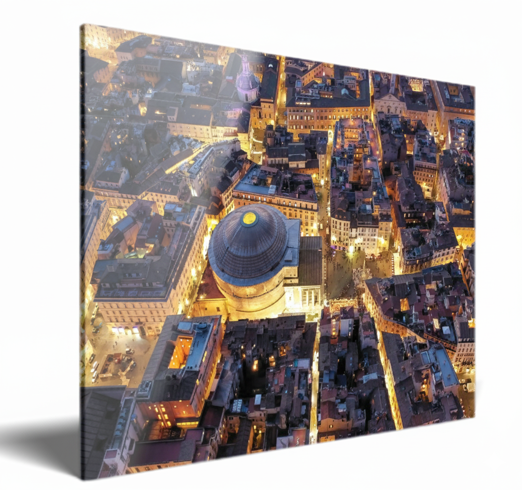 Night view of Piazza della Rotonda, Rome